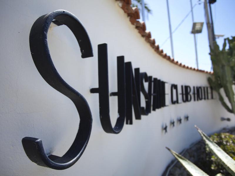 FBE58A695F293529411ACEBFB3B3B3D3