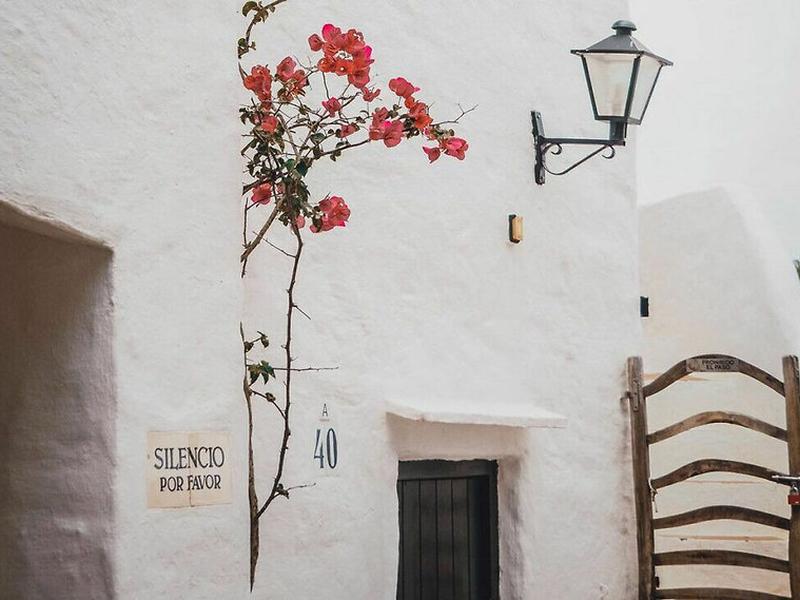 2BC39477956B9B38A2376376BB9EA17E