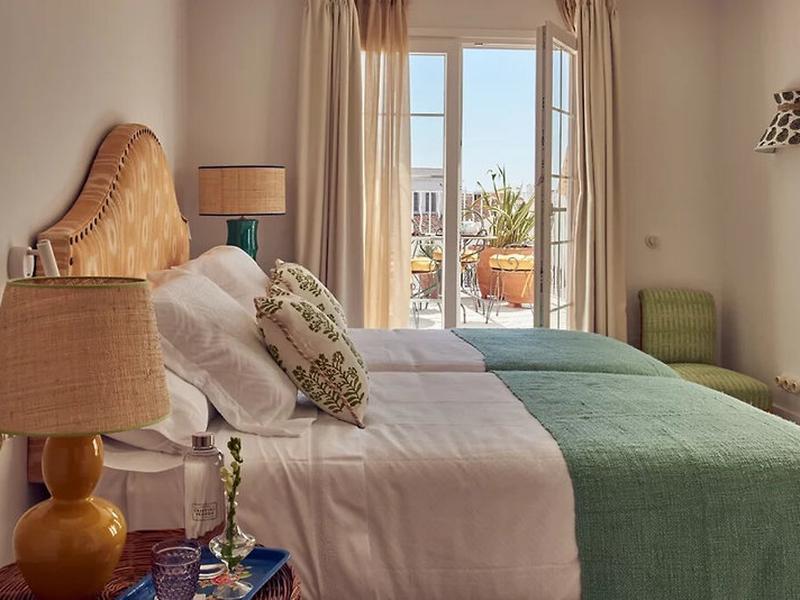 5EAF984B51746F399224F0AC0829D5DD