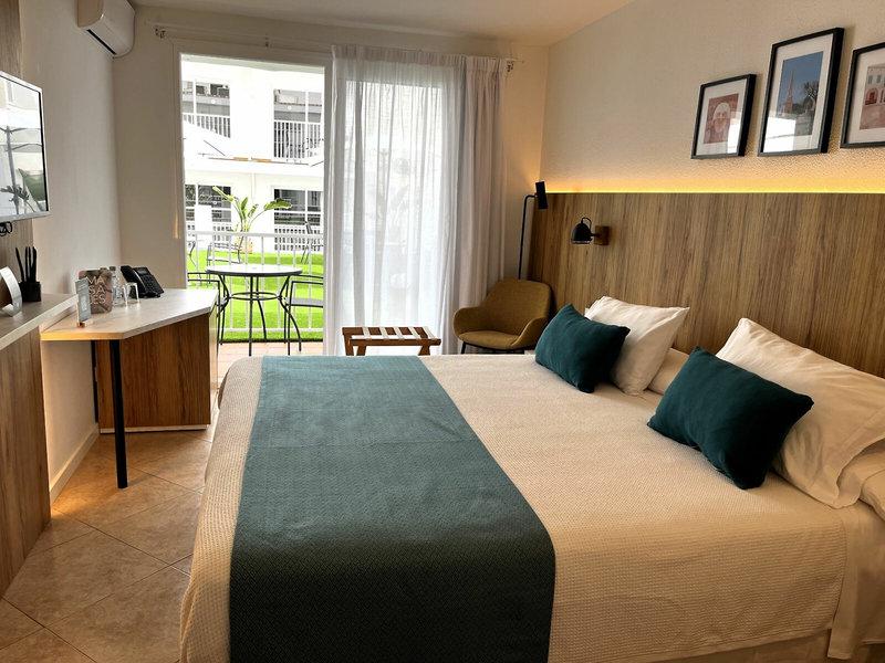 1CDBFE1123F6AE7F42F4283389F81B11