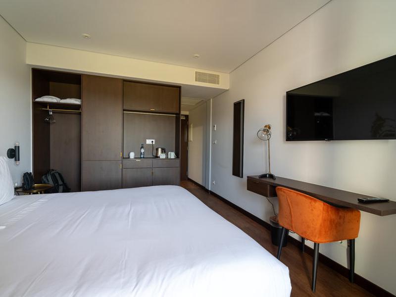 BDD5F8E10668EA6A9CF57879AC05725F