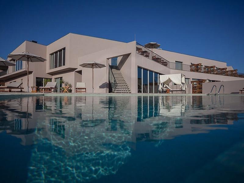 67C8118DBD08E53FFF0E6F581B10A495