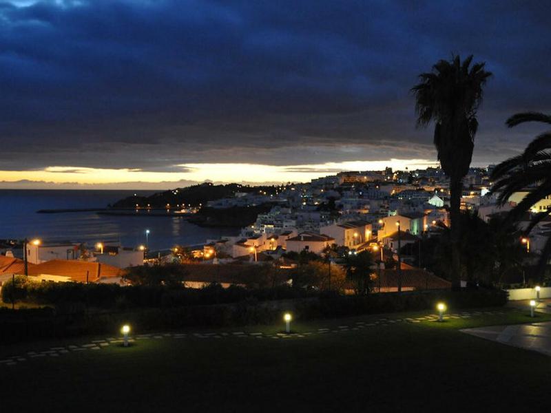 78FA64B49A3DBCDDA825E259B539F49D