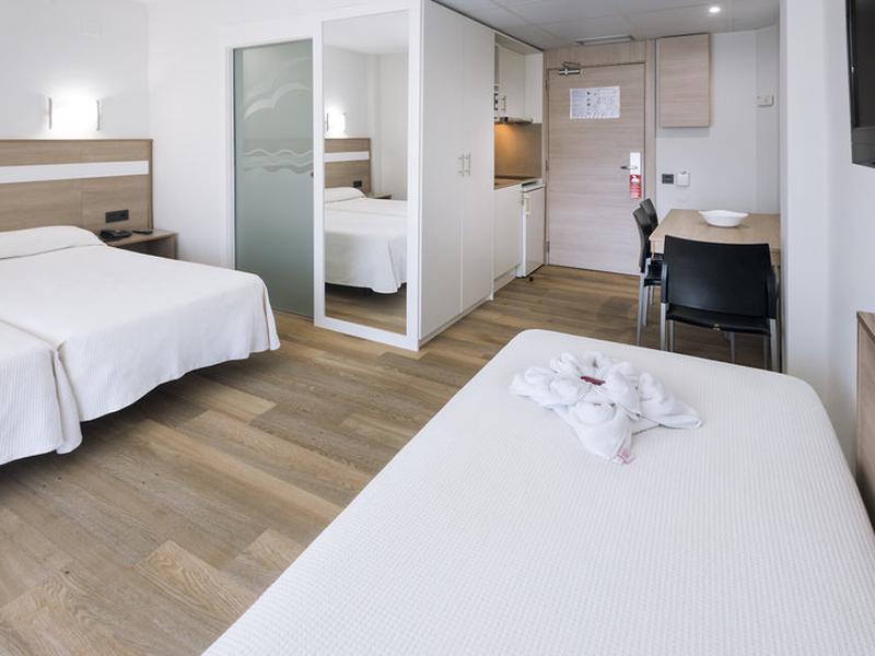 28B7810CA86B2F84DA939948E99FEA07