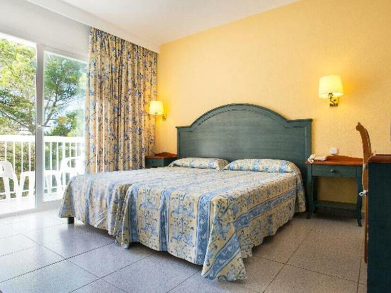 4F8E6420AF92B901122B2ED60D1E86D7