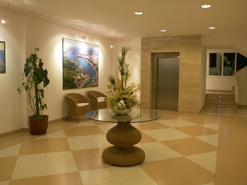 C4E570A3E7C9BD6A187A8EDAE128B5B9