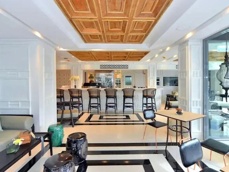 B3E03FBE1008F9C3D532E7A6975381B5