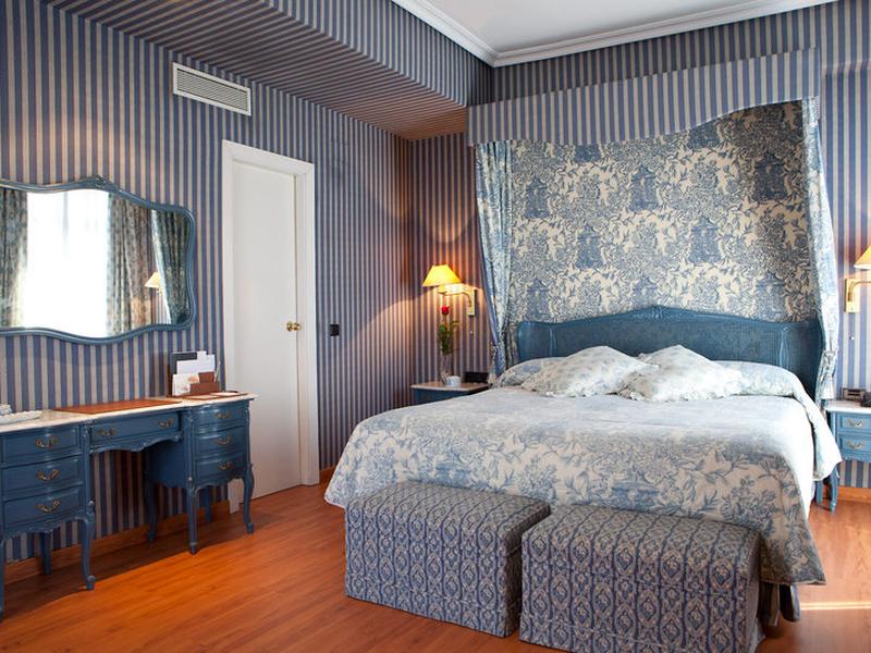 746E84EB3C84973E3C8EC0E50D9A45A1