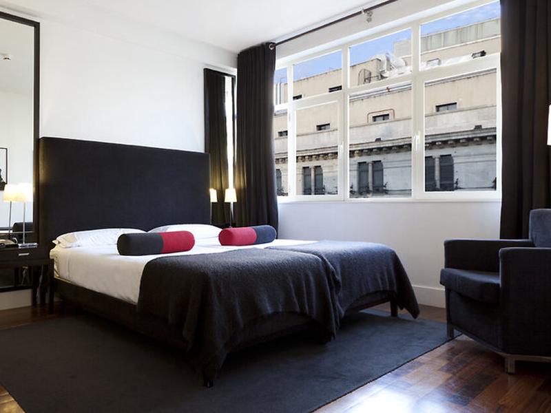 6B5794F36EB6E2368653B55B9D54DADE