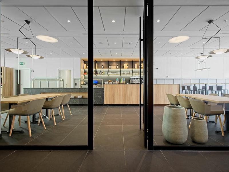 EC019E3B338916E8A68BA94816828D53