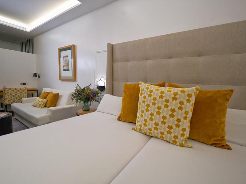 5A5D4449AD7E363A7610735A82D12A5E