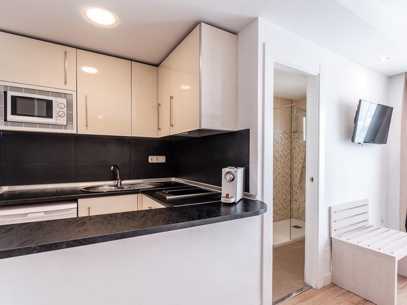 CB92BA0B399E4FE577349F1EF33B0B50