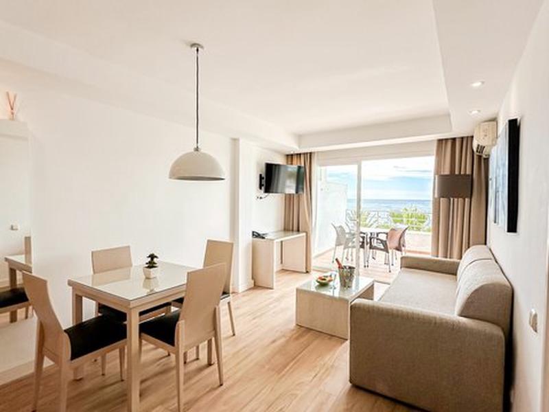 2DF853DF4D1CAD269422EE647543F713