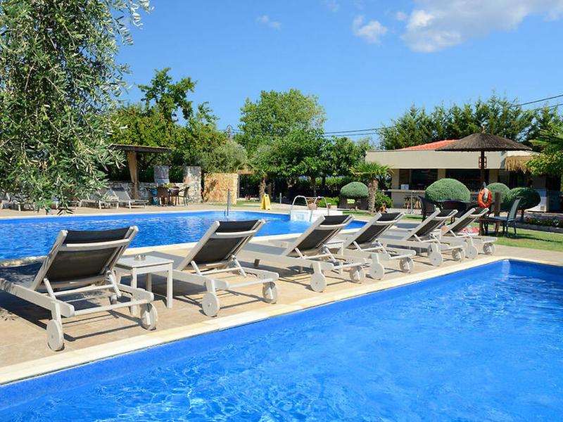 1B0FE7AC41D8A0F7E05F336F34136F6A