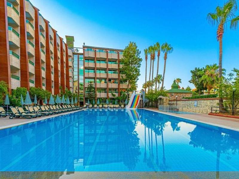 Club Monte Carlo Hotel