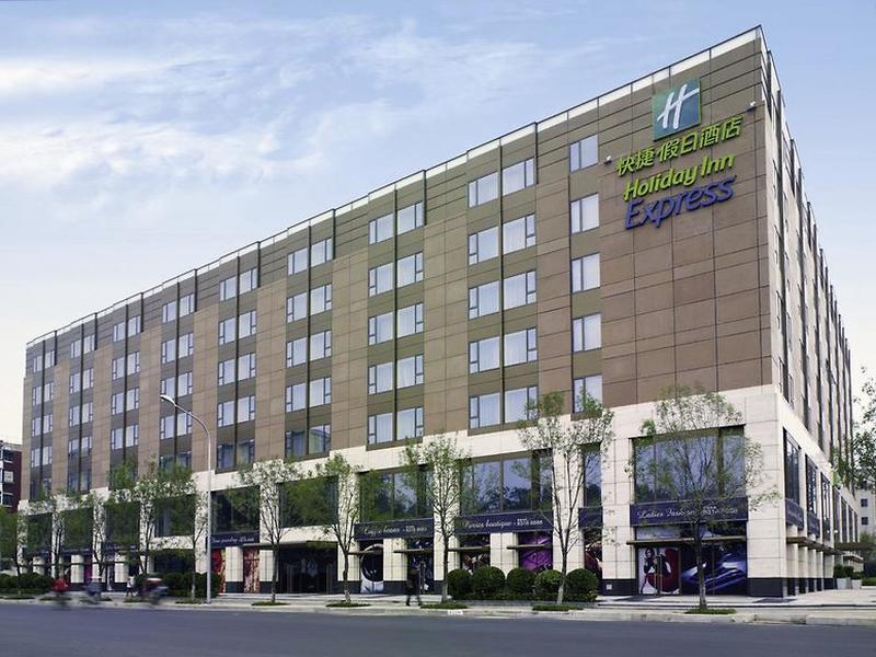 CD0628461888D842BDBCA6256A231BE9