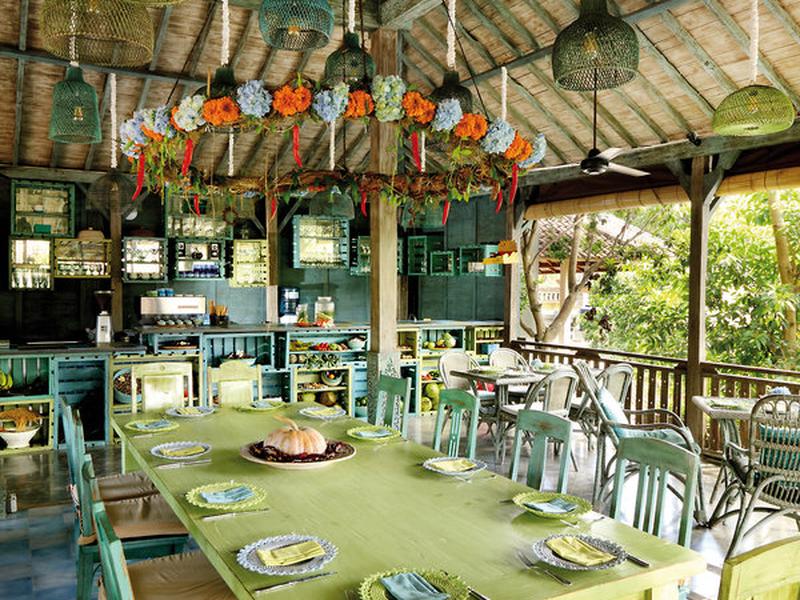 6A6490DB421EA2DC3D61ECD9EA501693