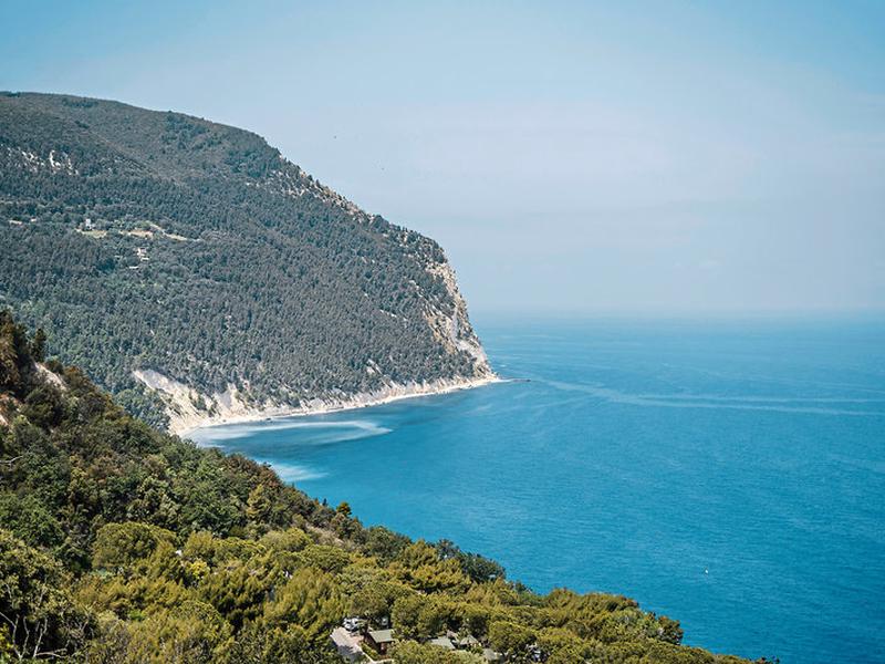 6B59408307389AFC20088B070C931AAB