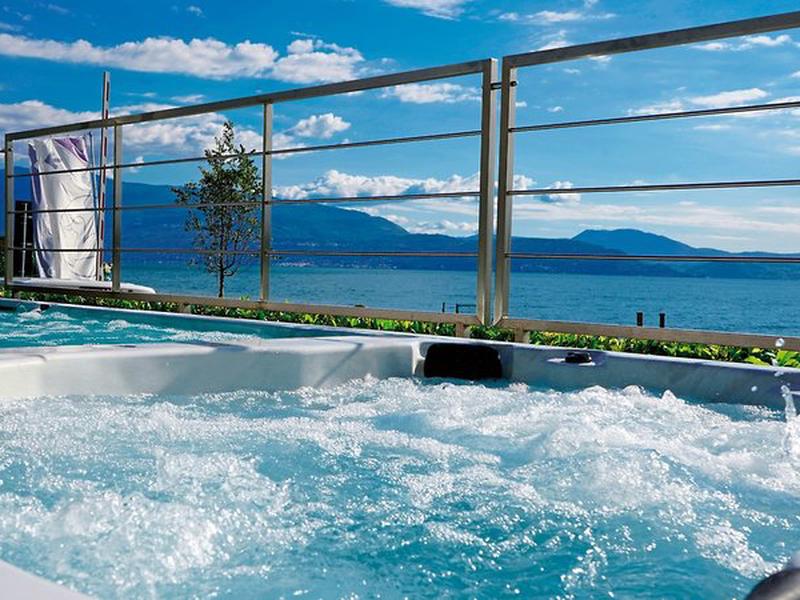 74BF46BAB8C314EB33E4FC2E5C0F83C9