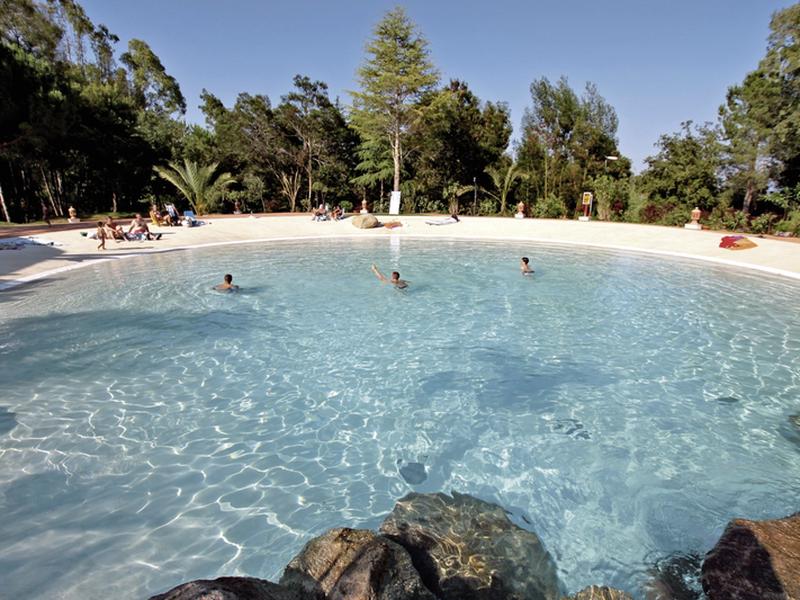 E61DC40BF6EB35ED1869996AF5F0E9B1