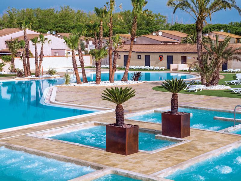 21EE07F8C4B7D03AD2088ABC26671192