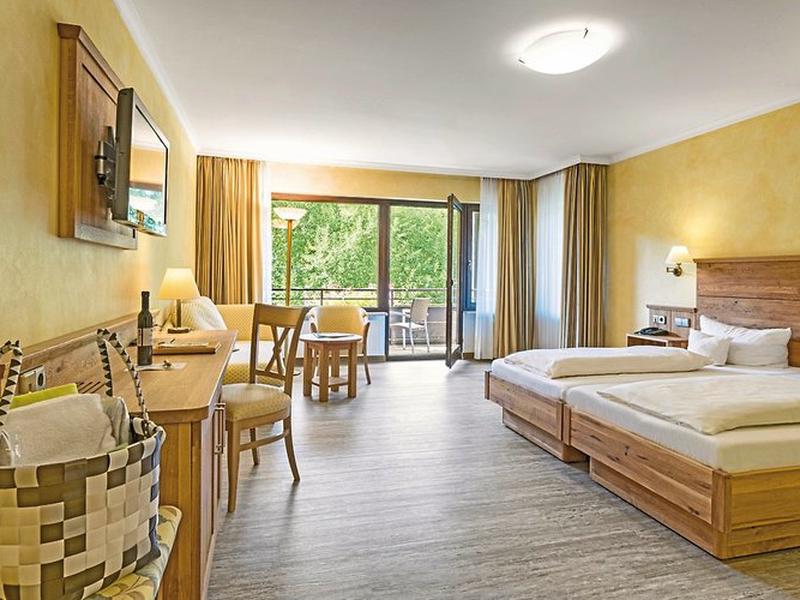 B7127184B5B534DB28EA2D2B873DFCA8