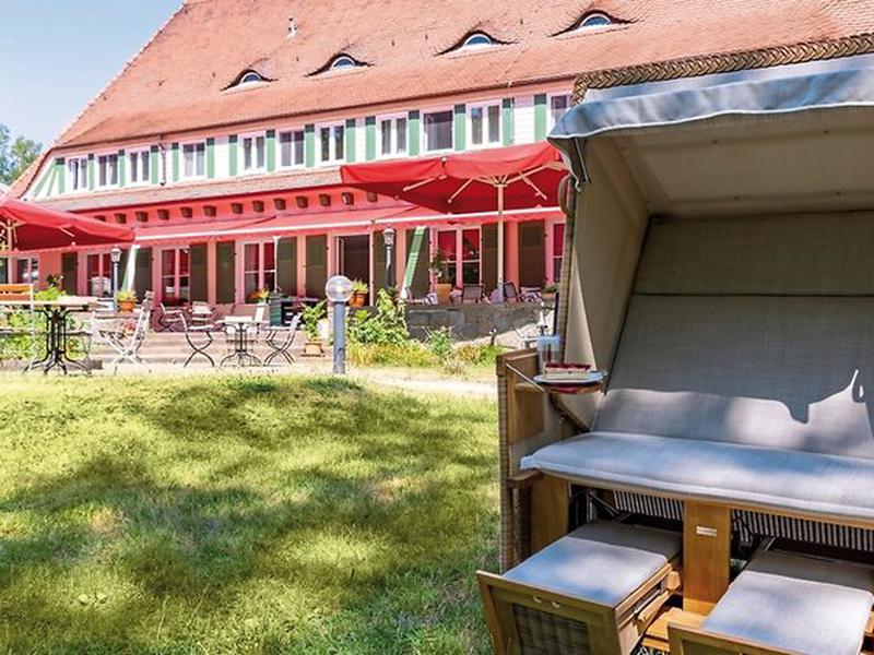 698495B10B2DCAF990631FC22CC826BB