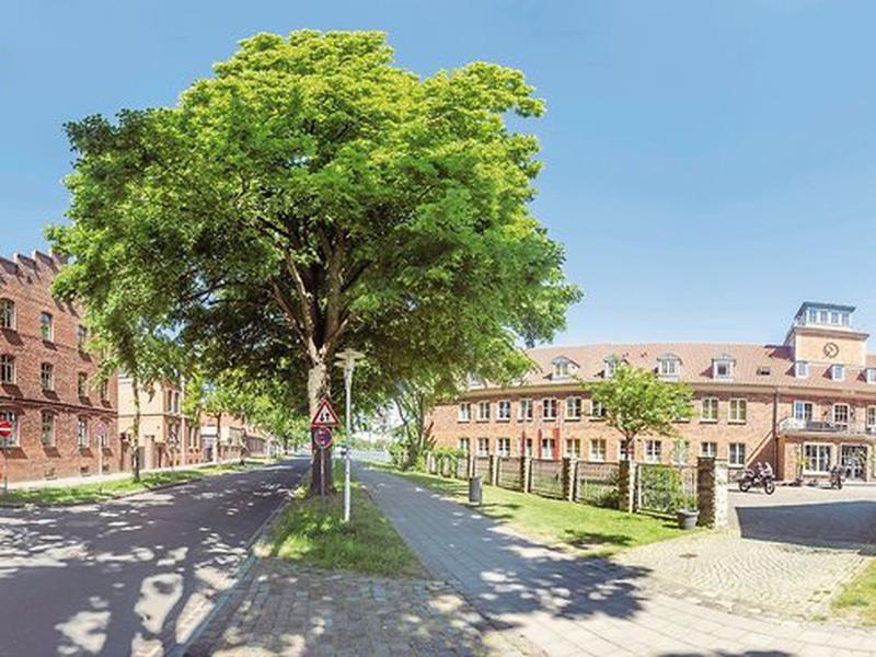 F5CA6339CD44029246D67914C3E6BC14