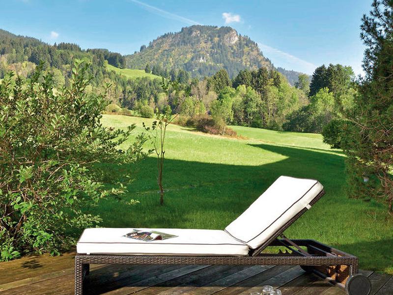 A12A39E6C90749493773ACC5CBC1EC08