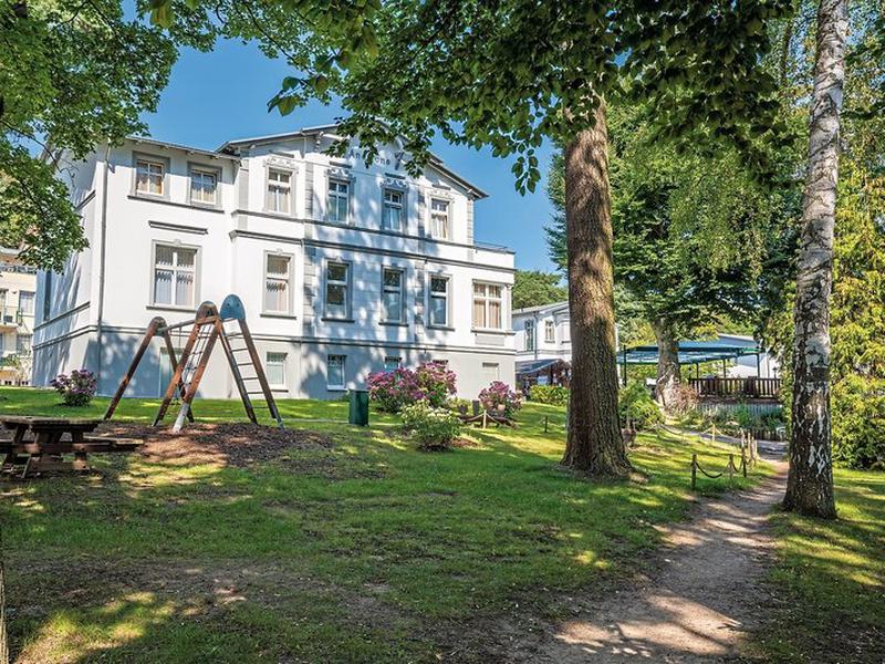 156D97401F461F90E6D4C92327F8A6F4