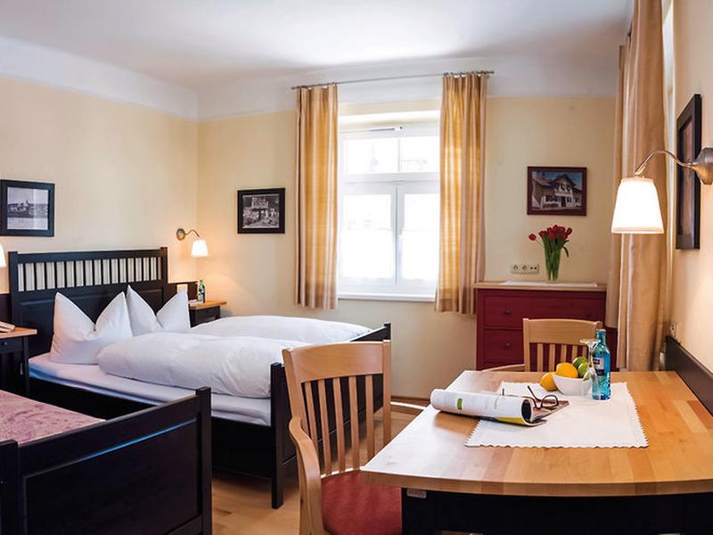 135B0EE96EB225A94CEEC2095669B14E