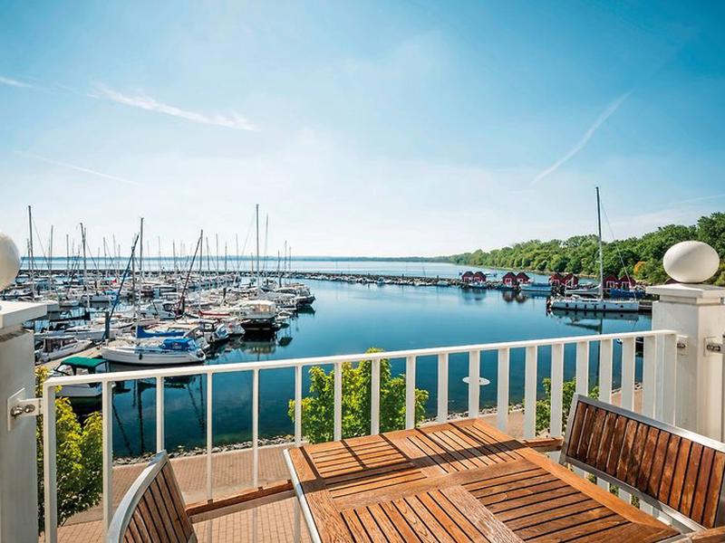 A4B7FBEF8274962FB8FE5163E5D8876C