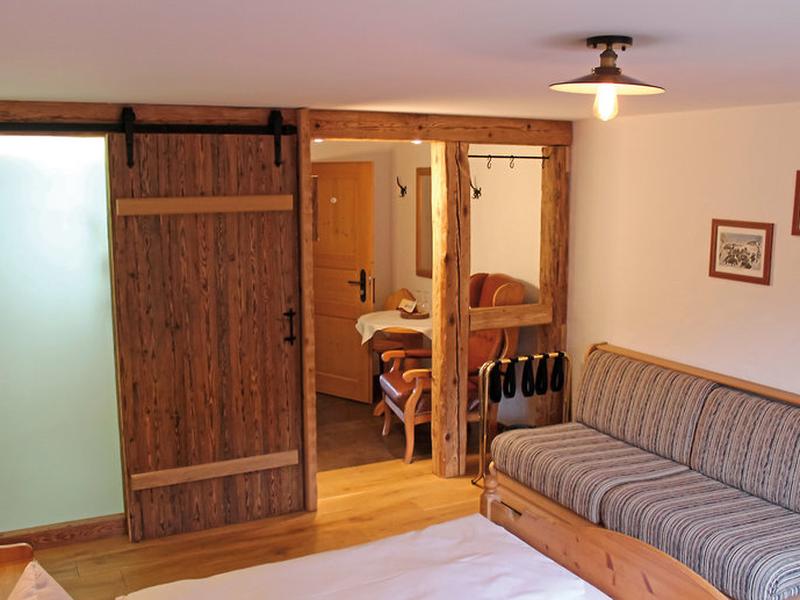 CAB5492FDF0E1D778C3A02BBEBFC0A86