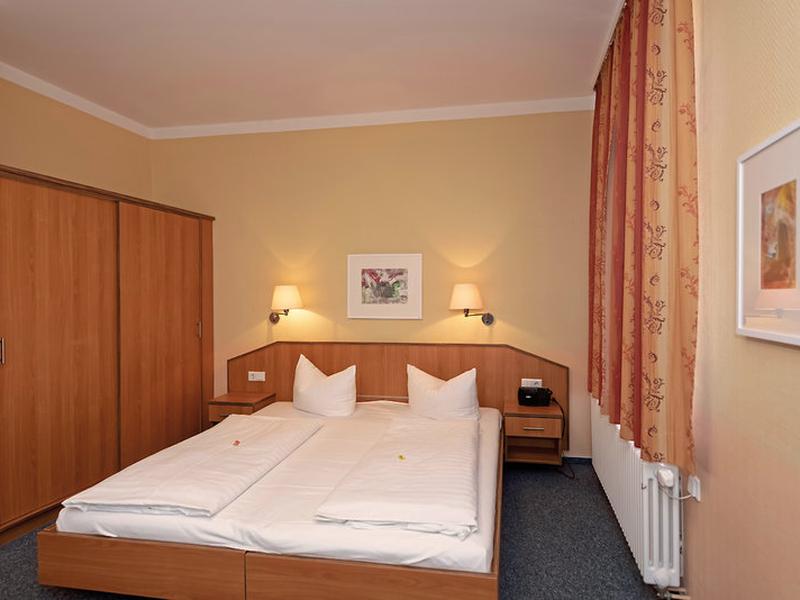 BFE716E00E4E08545EB6D383911FC759