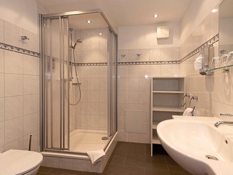 7A676DCB43919C018DB1DA36AB40B19F