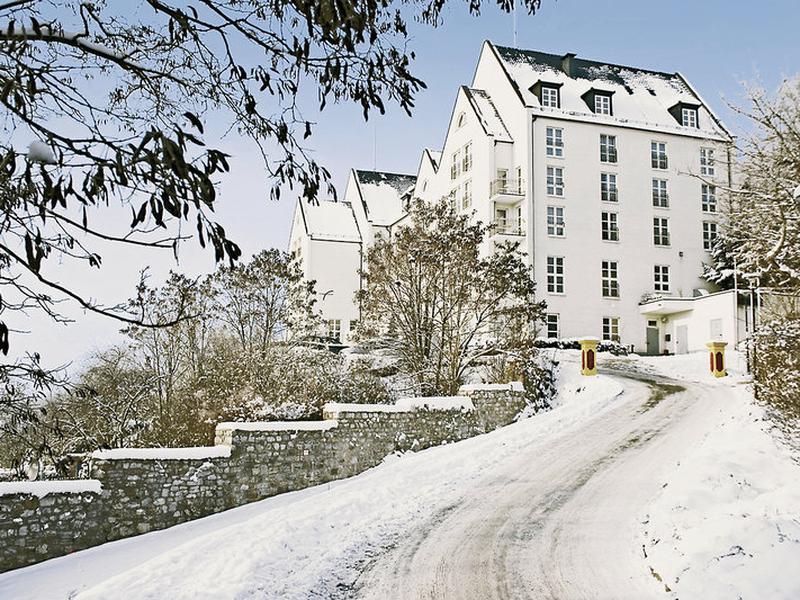 84C726467E1691F44B6A141C8A40F26B