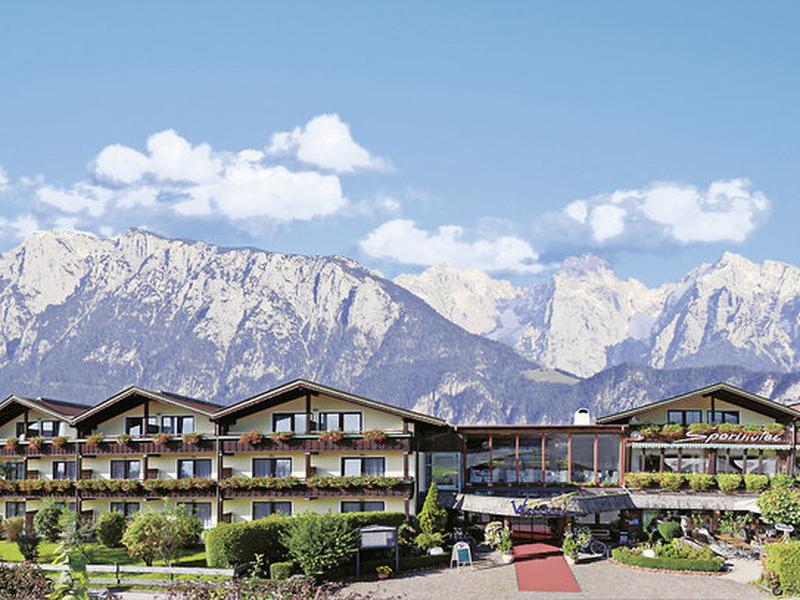 42CE1F3B71C56ACD768E00737B88323F