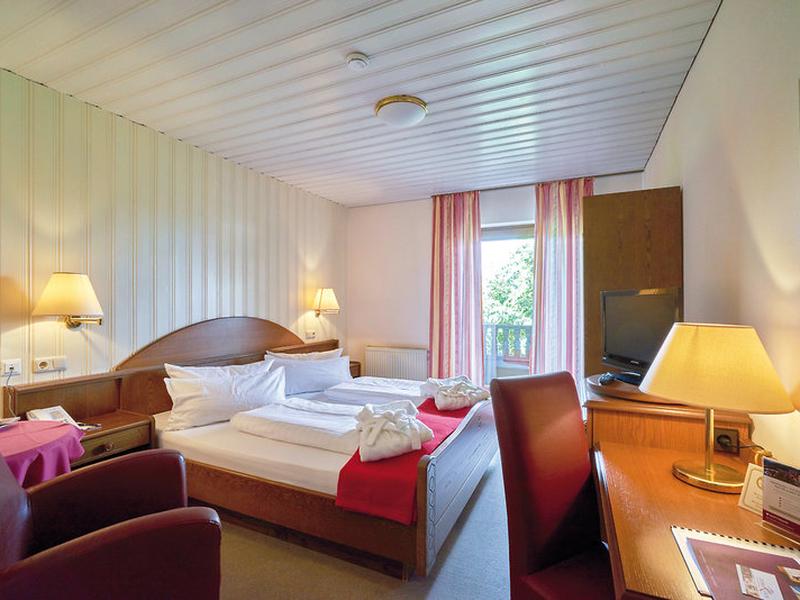 023EFEA005A5324DC79CB37E1D4F02B1