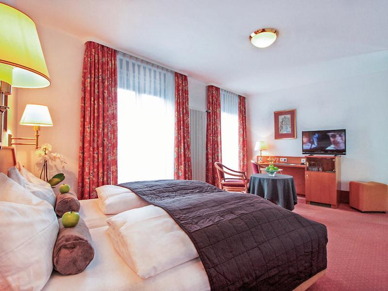 0D027EB320C226EBB46A8A2F3E2444D9