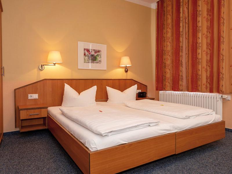 9EED245CDECA30F39E27B8096D5D089B