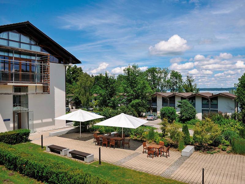 7A5F7F7DAE9616EEE310CB9E1BEB47BE