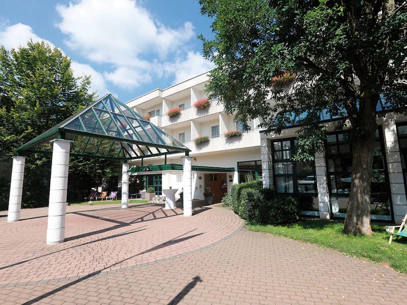 3011BB2262B7568DD51F69A54EF713DD