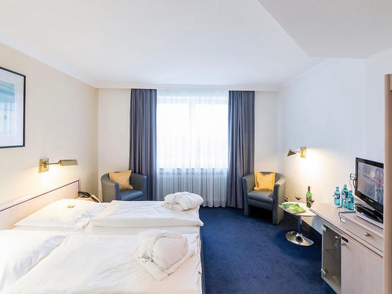 D1153AC81892F4E6AF742332FE2830CD