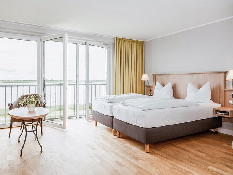 A062E45913E1A1CA19569D34A43EECD8