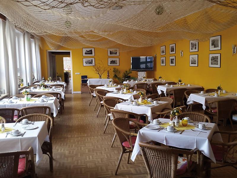 2AFF73A024BCF574DEA04BFF7DC498D3