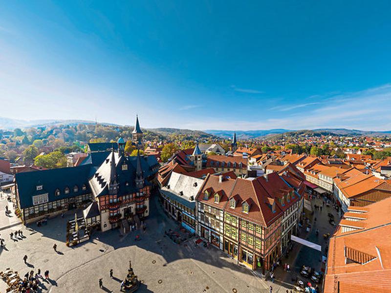 E7F7DE5ACAEC6257F6CECEB0D1552F3E