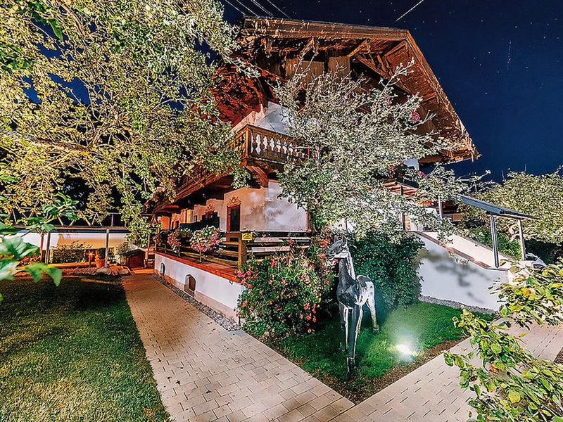 A565DE8C27D344DD0400195AE8D9CA1A