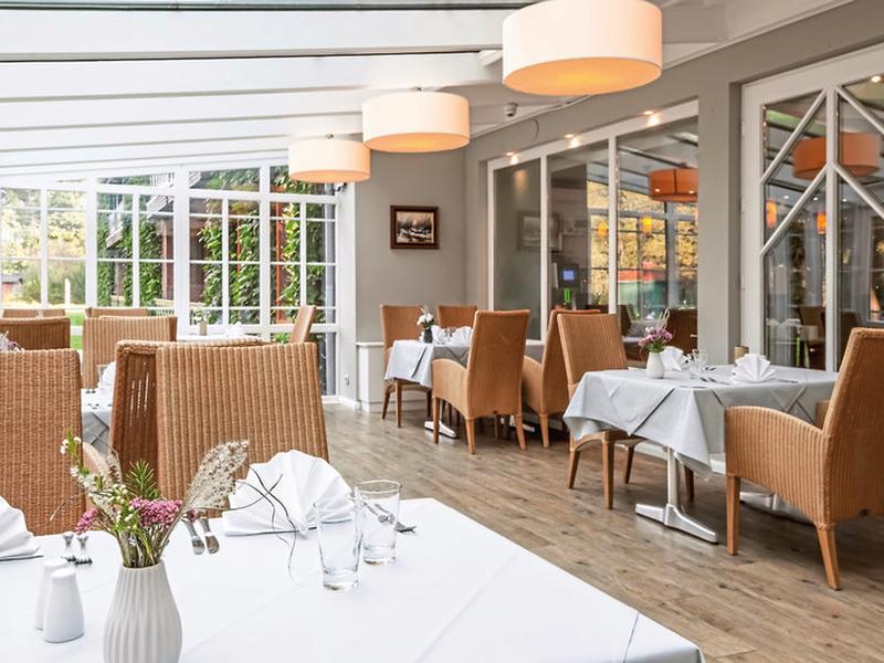 989A869061B722F8F1CF0C0A46126F48