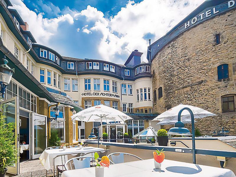 DF46F661342E5F8D1A953E1DA9071003