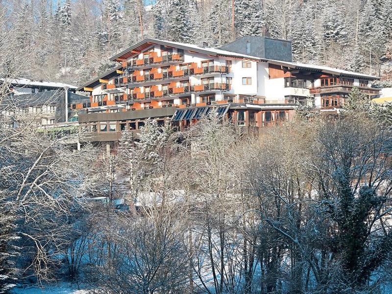 565E4C35783819AB94790E4C00F73BEF